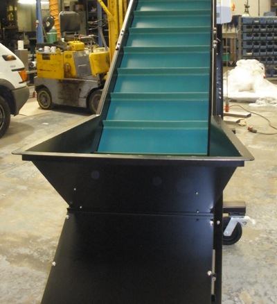 angled conveyor